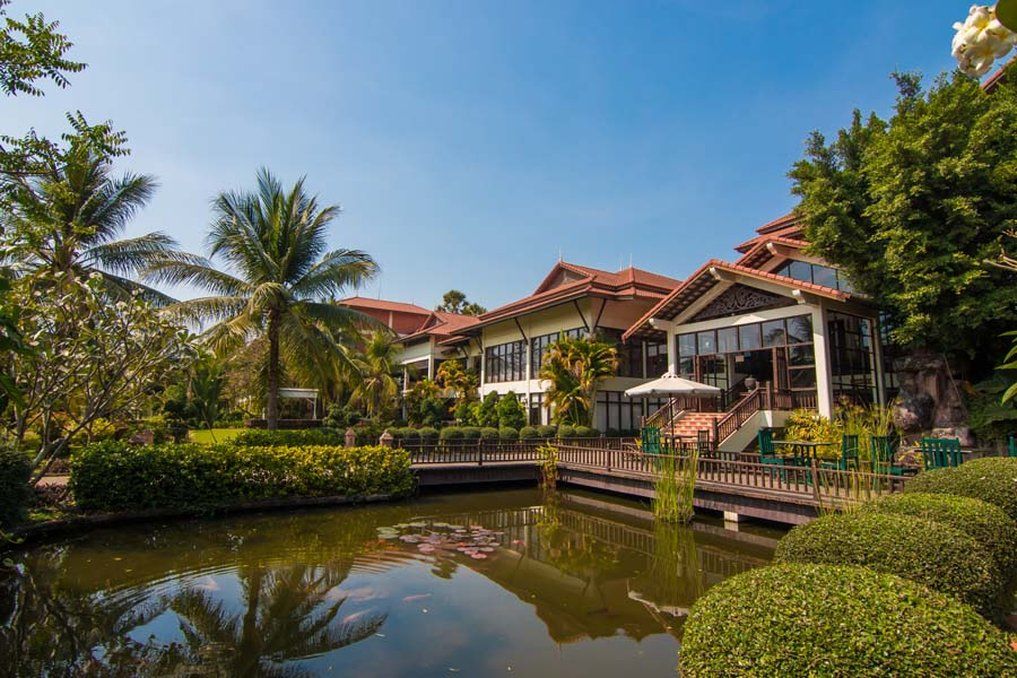 Palace Residence & Villa Siem Reap Exterior photo